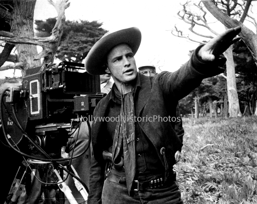Marlon Brando 1961 One-Eyed Jacks  Brando directing wm.jpg